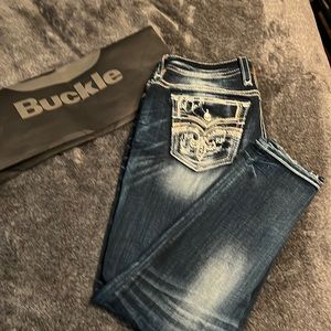 Women’s Rock Revival Easy Skinny jeans